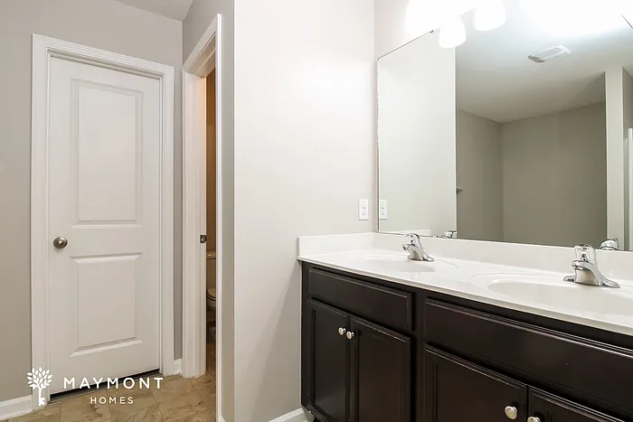 1009 Campbell Ridge Dr — Photo 12
