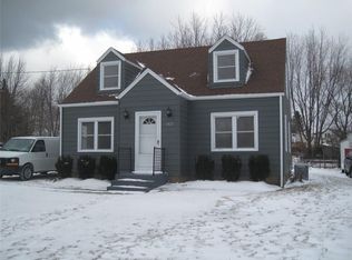 1425 Randolph Rd, Erie, PA 16505