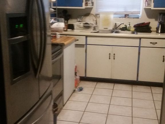 4th image of 1824 Crescent Blvd