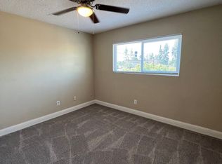 1833 Canter Way UNIT D, Bakersfield, CA 93309