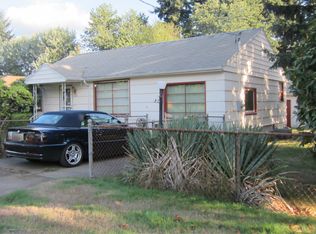 11832 NE Couch St, Portland, OR 97220