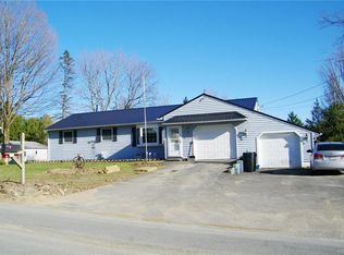 47 Wolcott St, Camden, NY 13316