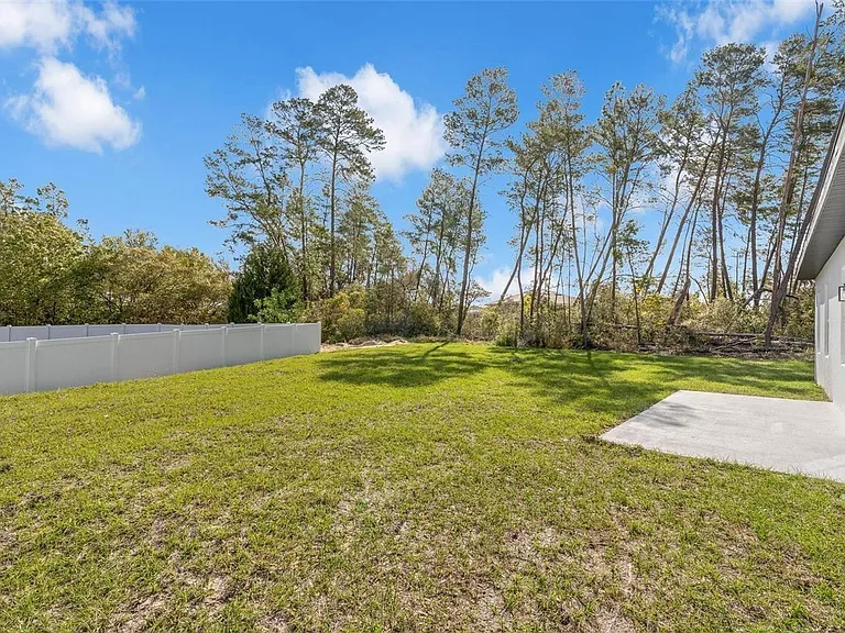 4411 SW 172nd Street Rd — Photo 2
