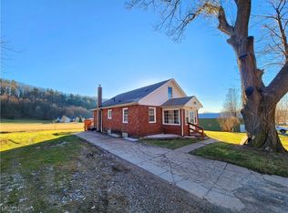 106 Random Rd, Minerva, OH 44657