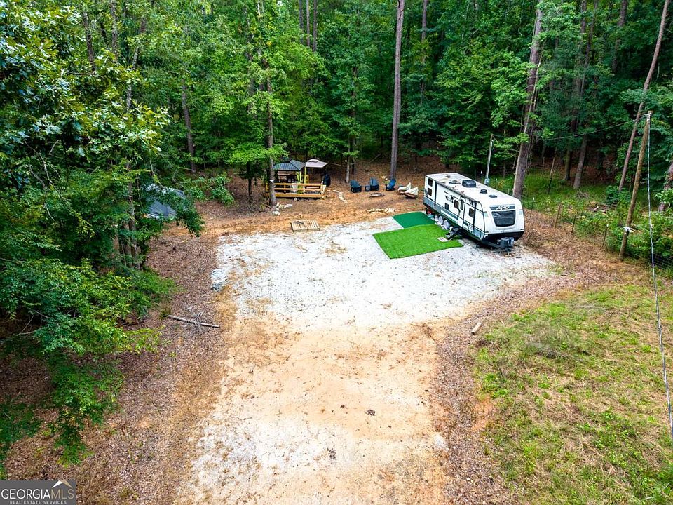 1st image of 2261 Island Creek Dr