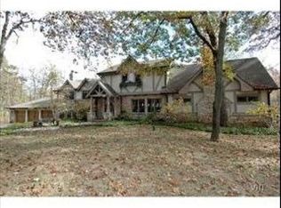 28315 N Oak Ln, Libertyville, IL 60048