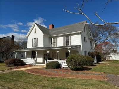 406 E Main St, Wilkesboro, NC, 28697