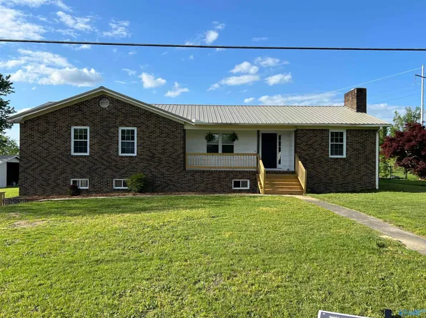 2077 Bethsaida Rd, Boaz, AL 35957