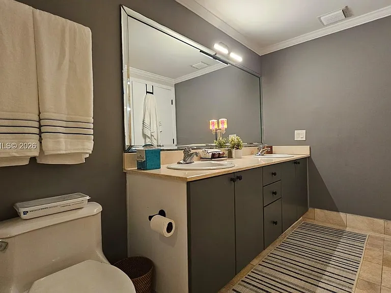 17375 Collins Ave #2304 — Photo 18