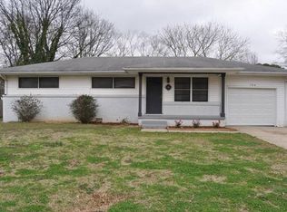 704 Marguerite Dr NW, Huntsville, AL 35805