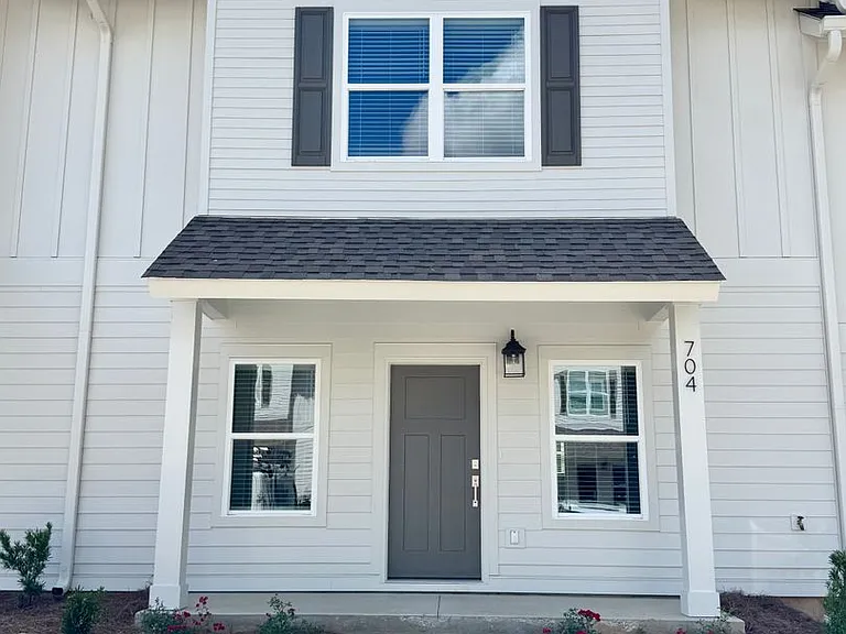 3260 Academy Dr #704 — Photo 1