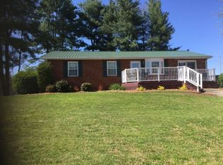 113 Kentland Dr, Johnson City, TN 37604