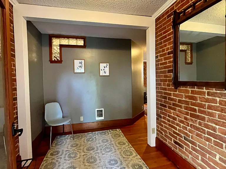68 W Archer Pl — Photo 3