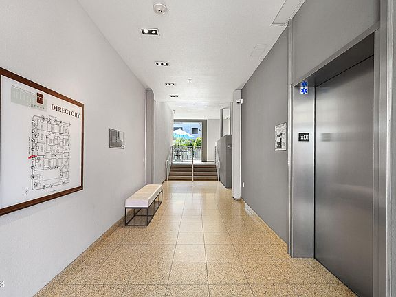 4th image of 111 S De Lacey Ave Unit 201