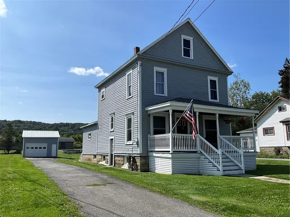 903 Main St, Locke, NY 13092