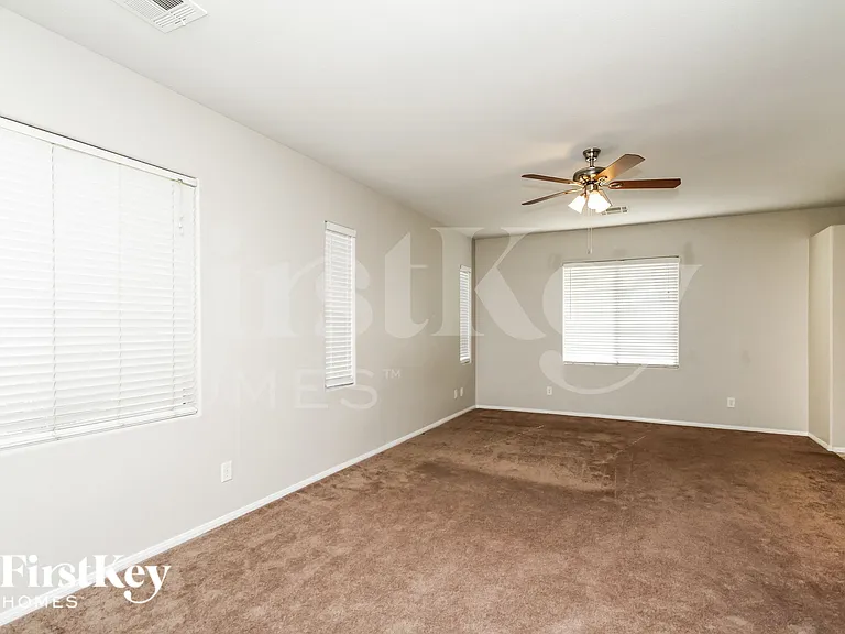 10678 Allegrini Dr — Photo 10