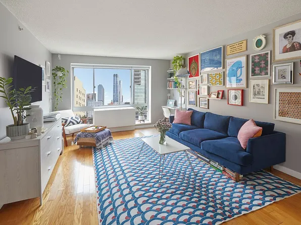 555 W 23rd St APT N7h, New York, NY 10011