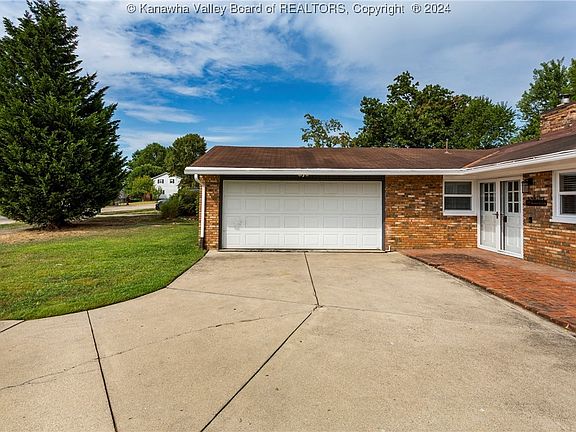 3rd image of 5371 Karen Cir
