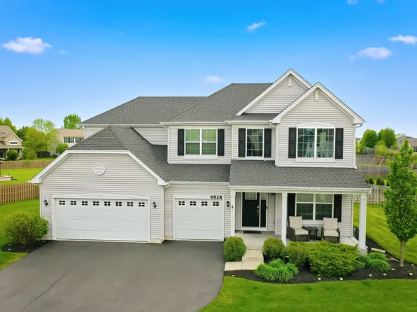 6828 Galway Dr, McHenry, IL 60050