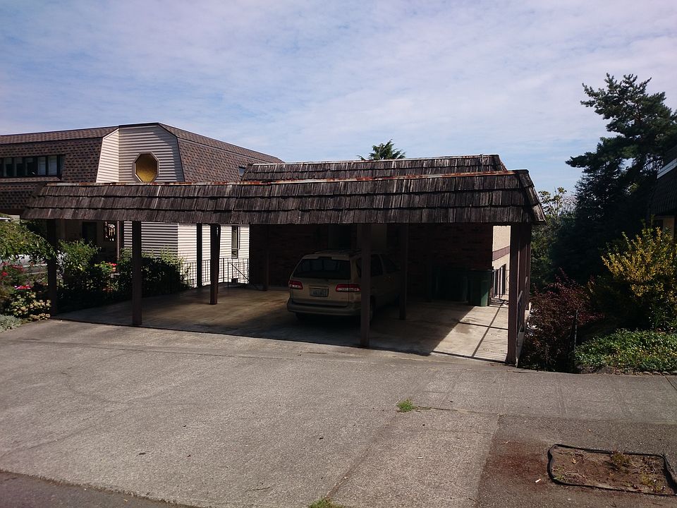1st image of 5216 21st Ave NE APT 3