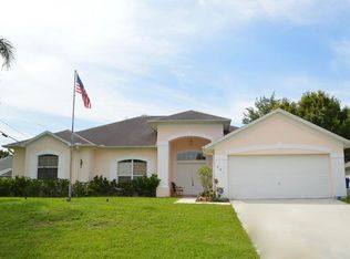 341 Englar Dr, Sebastian, FL 32958