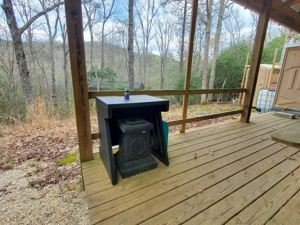 152 Calvender Rd, Turtletown, TN 37391