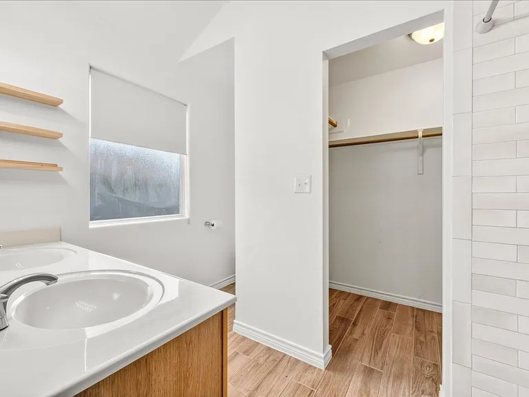 2314 Blue Star Dr — Photo 22