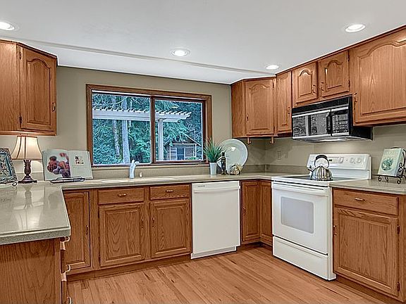 4th image of 22638 NE 192nd Ct