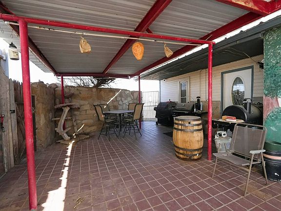 4th image of 72 Bruhn Rd