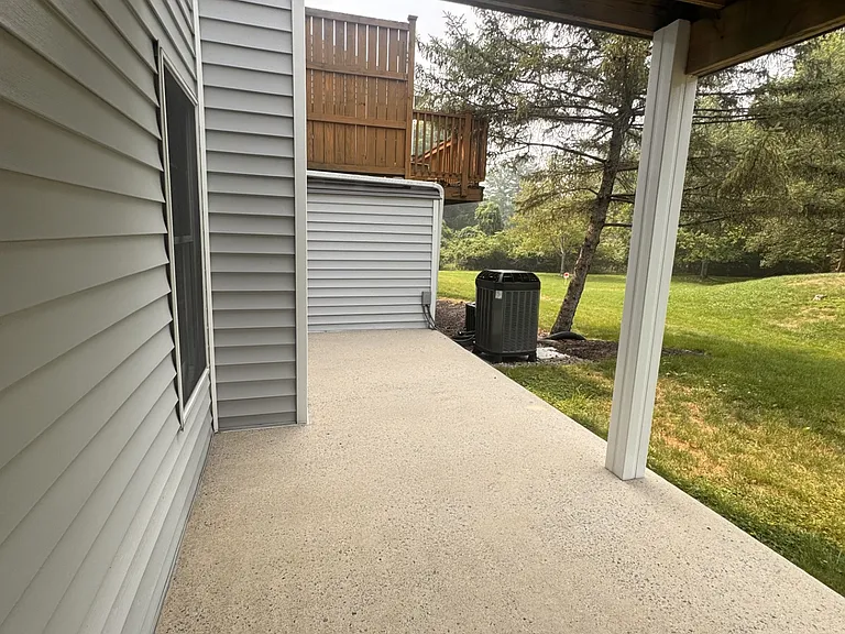 4282 Wimbledon Dr — Photo 39