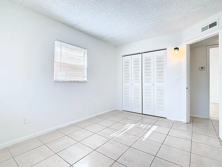 714 Michigan Ct #1 — Photo 15