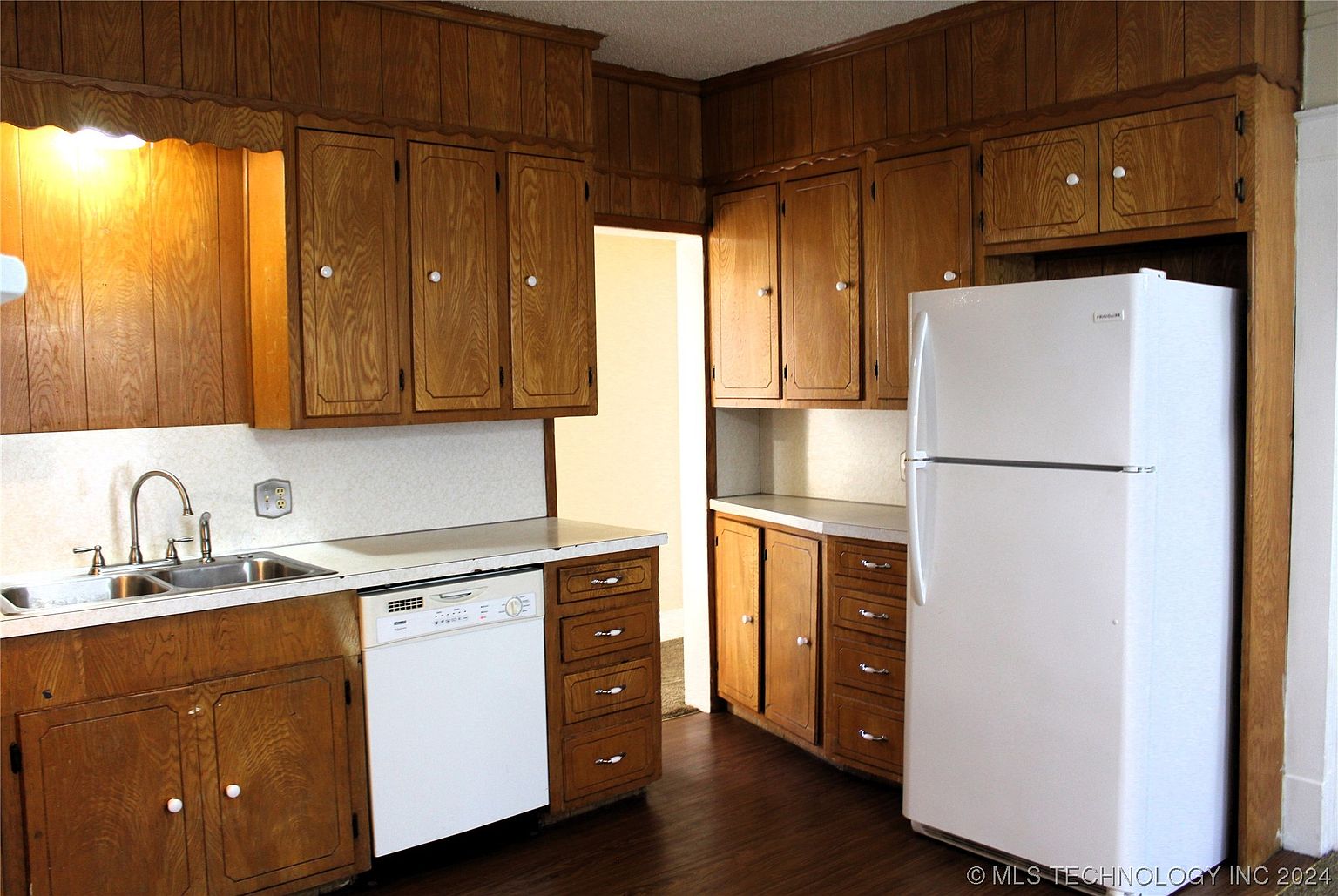416 N 5th Avenue, Durant OK - photo 6