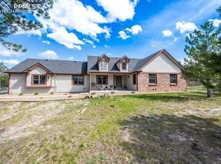 7882 Cinnamon Cir, Larkspur, CO 80118