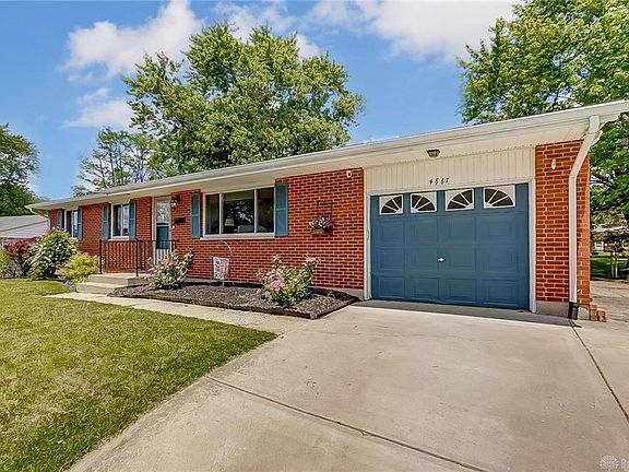3rd image of 4567 Seville Dr