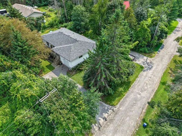 3 Basswood St, Kawartha Lakes, ON K0L 2W0