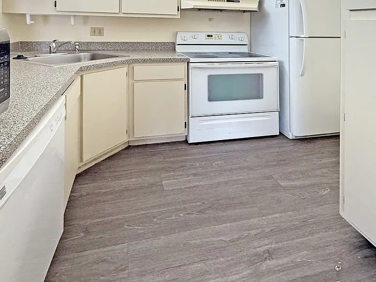 4701 Lakeside Club Blvd #1 — Photo 9