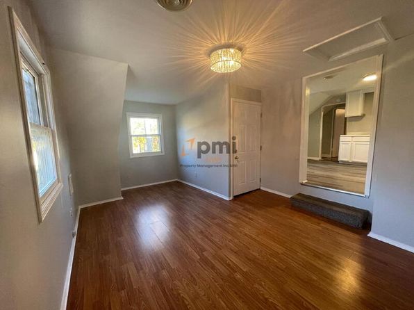 8000 Lake Shore Dr UNIT 5