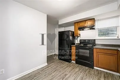 264 Powell Cir #C — Photo 3