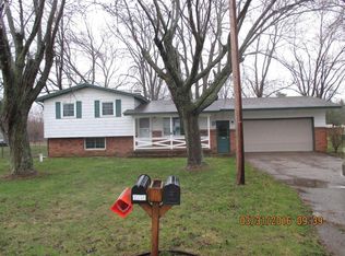 1217 Carlson Dr, Burton, MI 48509