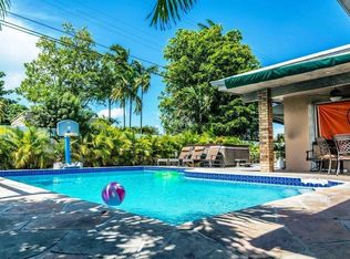 10001 SW 12th St, Miami, FL 33174