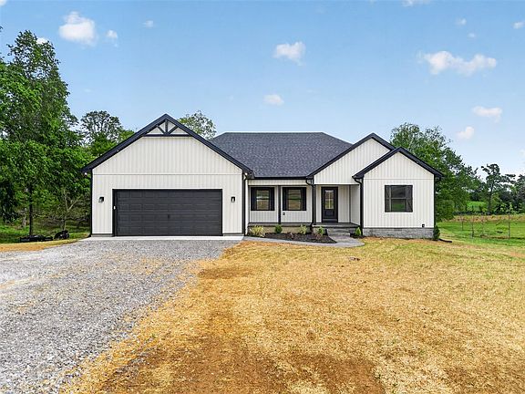 2nd image of 52 Miller Rd