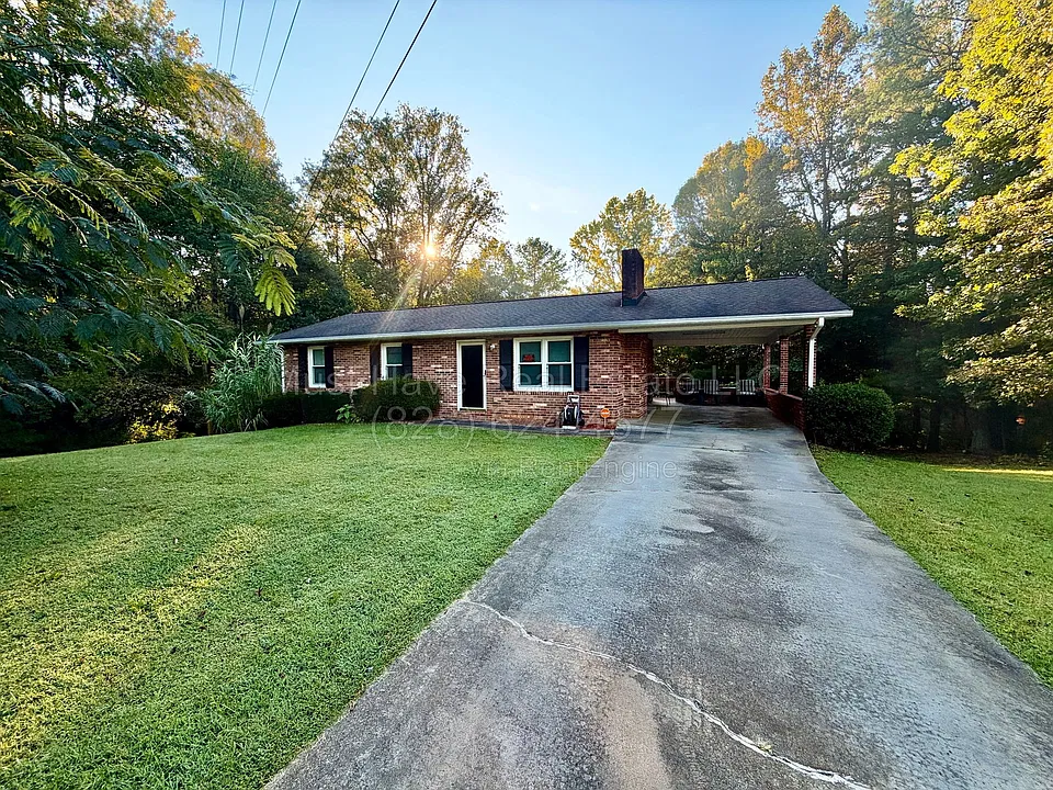 2735 Tablerock Rd