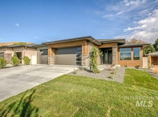 3469 E Accommodations Ct, Meridian, ID 83642