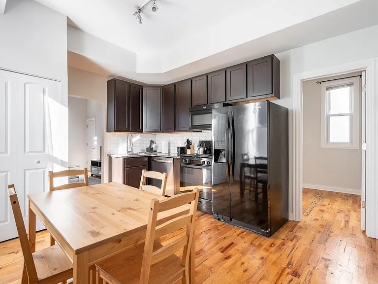 1443 N Campbell Ave #2R — Photo 8