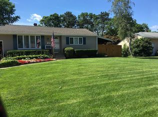 16 Arrow Ct, Central Islip, NY 11722
