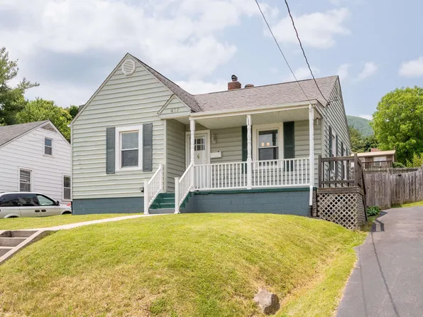 417 Montgomery St, Pearisburg, VA 24134