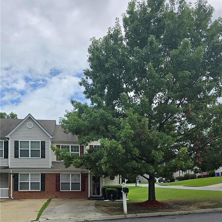 1st image of 6109 Hickory Lane Dr