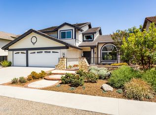 712 Azure Hills Dr, Simi Valley, CA 93065