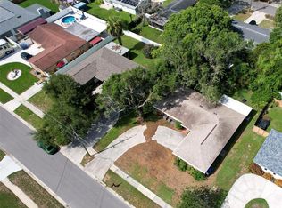 1229 Lorie Cir, Brandon, FL 33510