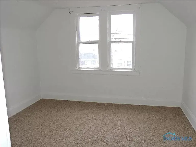 1440 Hamilton St — Photo 11